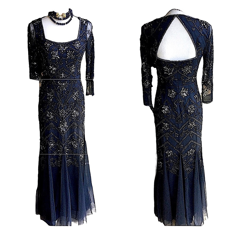 Adrianna Papell Beaded Formal Gown. B11